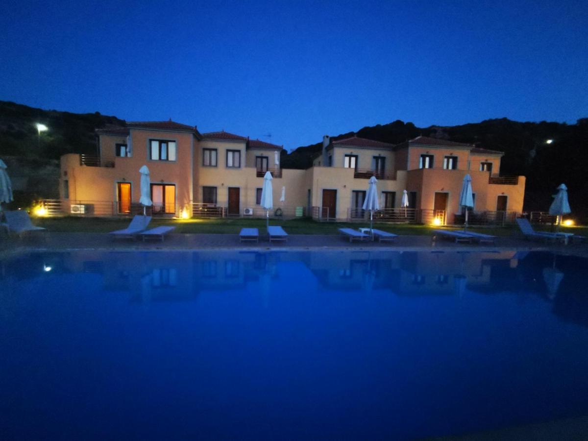 Molivos Sunset Apartments Mythimna Exterior foto